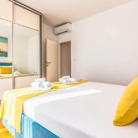 Vila Astera With Private Pool Jesenice (Split-Dalmatia)