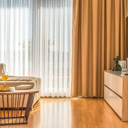 Astera With Private Pool Vila