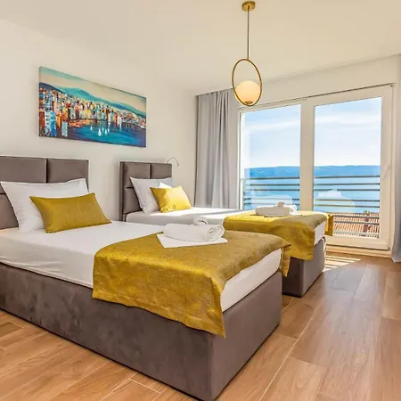 Astera With Private Pool Vila Jesenice (Split-Dalmatia)