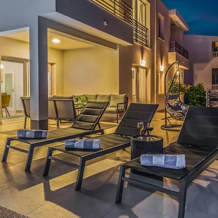 Astera With Private Pool *